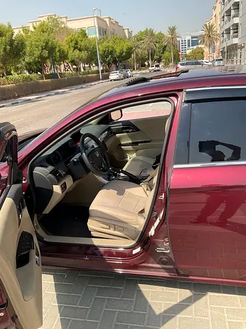 2017 Honda ACCORD 缩略图 11