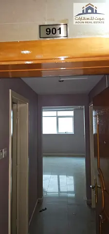📍 القاسمية – المحطة 🏠 شقة غرفة وصالة 🚿 حمام واحد 💰 الإيجار السنوي: 30,000 درهم 🔐 التأمين: 2,000 درهم 📋 الرسوم الإدارية: 2,500 درهم 💳 الدفع: من