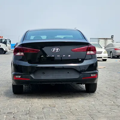 2020 Hyundai AVANTE — фото 6