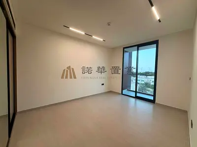 1BR + Study Room | BurjKhalifa & Burj Al Arab View