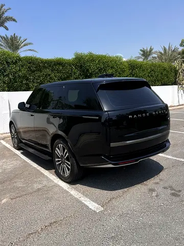 صورة 8 لـ 2023 LAND Rover RANGE ROVER