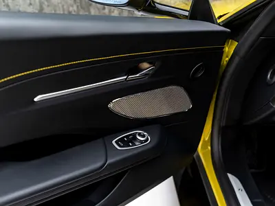 2025 Aston Martin VANTAGE 照片 8