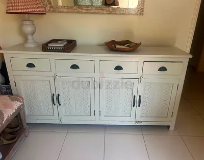 Side board in solid wood