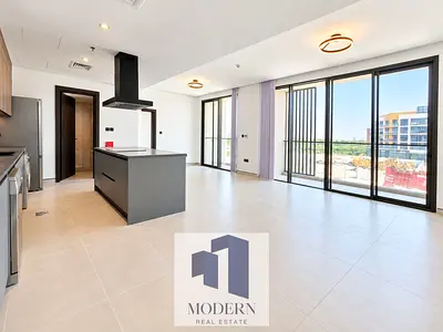Spacious Layout | Traffic-free Area | Convenient Access