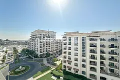High Floor | Furnished | Vacant Now!