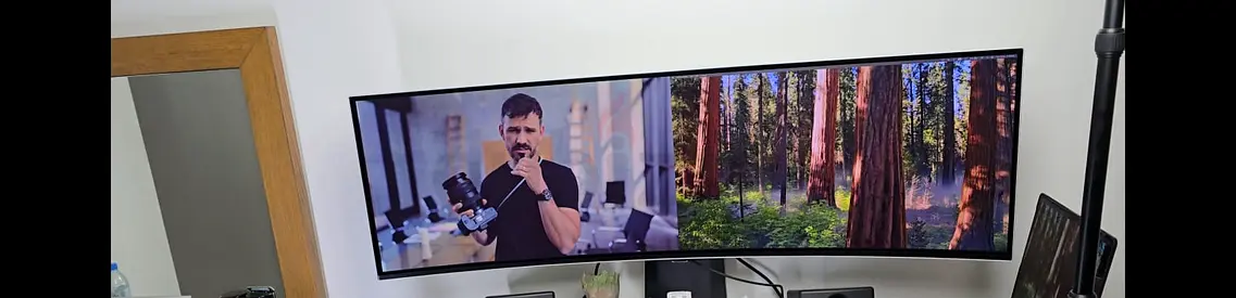 Samsung Odyssey 49” curved screen