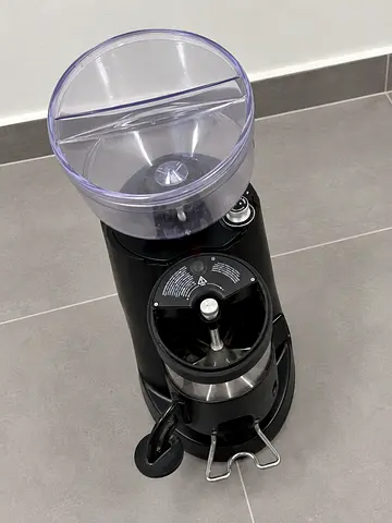 Nuova Simonelli Professional Coffee Grinder – Almost New
