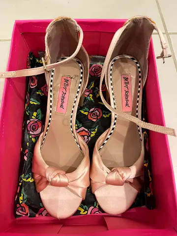 Betsey Johnson pink satin peep-toe heels with ankle strap - Size 7.5 US / 38 EU