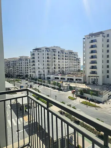 Modern Furnished 1BR | With Laundry Room | Great Location