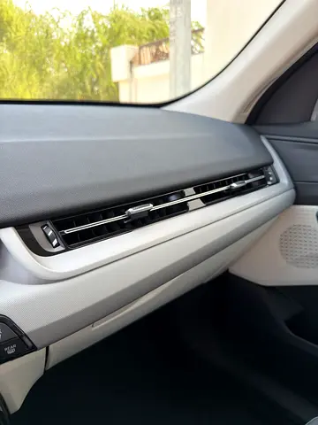 2027 BMW X2 缩略图 18
