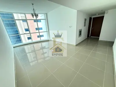 Bright & Spacious 2BR+ Laundry Room// Dubai Exit// Free Parking