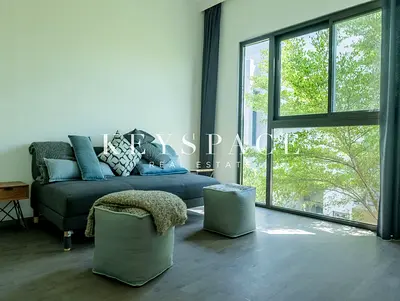 Spacious Villa | Comfortable Living for Families | Resale