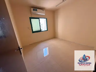 مكانك قريب من كل شيء استوديو البوطينة بمساحة غرفة وصالة ومطبخ منفصل وبلكونة وقريب جدا من نستو والمساجد والمولات والمطاعم والمقاهي