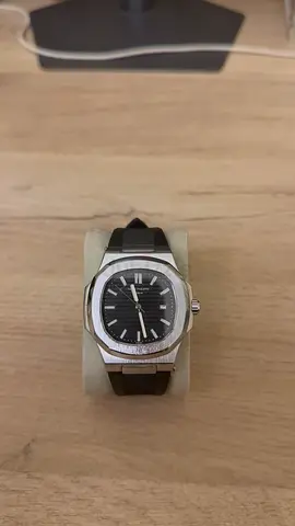 Men rubber watch