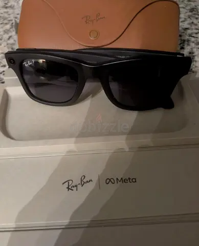 Barely Used! Ray-Ban x Meta Wayfarer Gen 2 sunglasses
