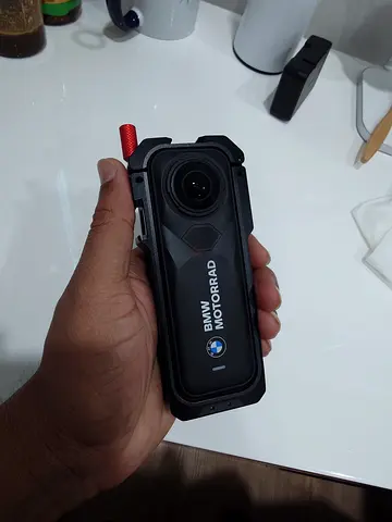 Insta360 X5 BMW Limited edition 8K with BMW remote, Box, extra Ultra battery and cage