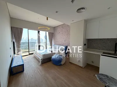 Upgraded Studio | Stunning Interior | 1 Cheque