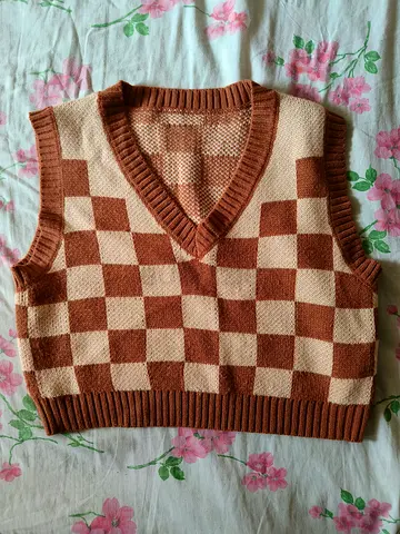 Women's Checkered Cardigan