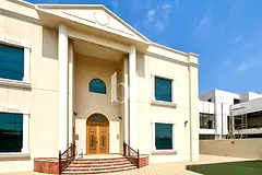 5BR Villa | Maids Room | Unfurnished