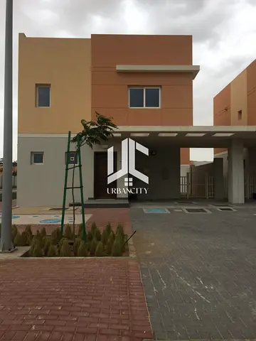 Single row Corner 3BR Villa | Spacious Layout