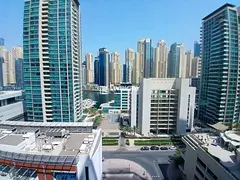 PARTIAL MARINA VIEW | CHILLER FREE |CLOSE TO METRO