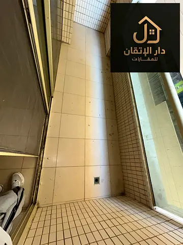 فرصة ذهبية للإيجار شقة غرفة وصالة منطقة القليعة إطلالة جميله