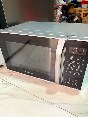 Microwave Panasonic very good condition