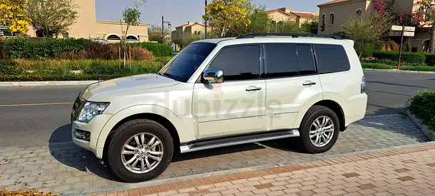 2020 Mitsubishi Pajero 3.8L GLS High Line Rockford Platinum Full Service History