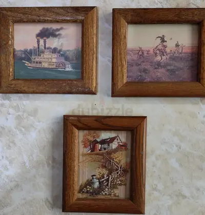 Wall hanging frame (3 nos )  17 cm x 14 cm