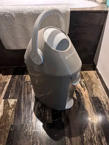 Diapers Bin