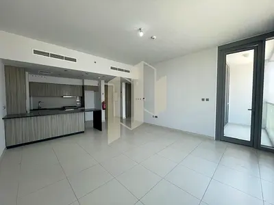 Vacant | High Floor | Prime Location