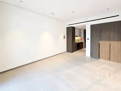 Unique Home | Low Floor | Ready To Move