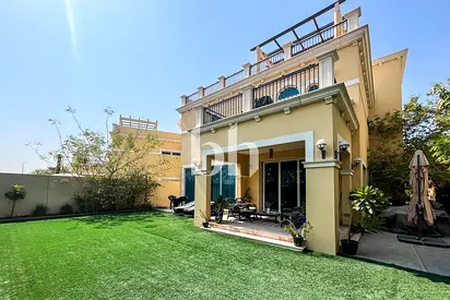 Furnished | Easy Access | Private Garden