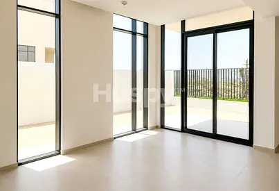 Single Row | Unfurnished | Landscaped