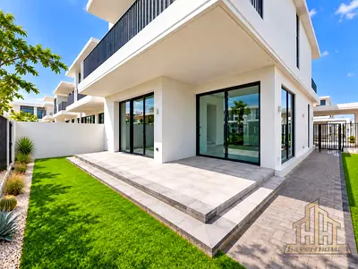 BRAND NEW | SINGLE ROW | SPACIOUS LAYOUT | MULTIPLE OPTIONS