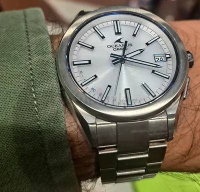 Casio Oceanus stainless steel men's watch - silver dial, date display