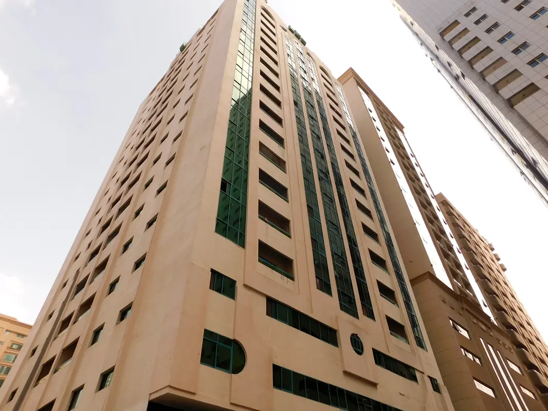 gallery-image