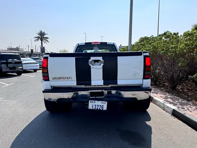 صورة 16 لـ 2006 GMC SIERRA