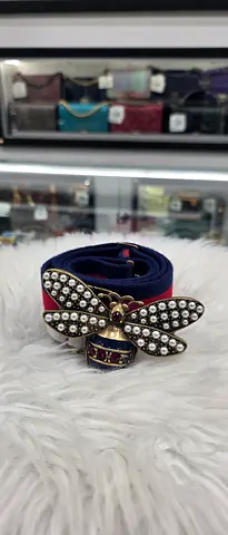 Navy fabric belt with jeweled bee buckle - gently used