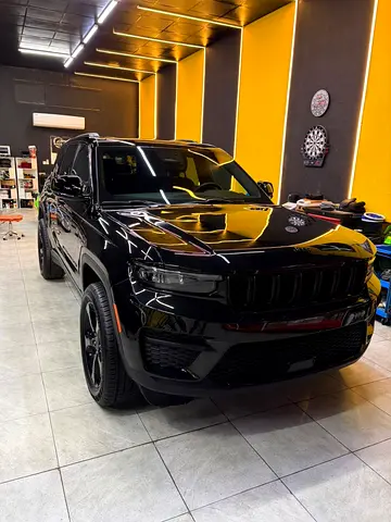 2025 Jeep Grand Cherokee Altitude - American Specs