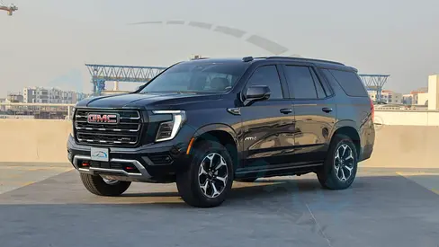 2025 GMC Yukon AT4 Ultimate 6.2L V8 4X4 GCC With  2 Years Warranty Or 100,000 km at Official Dealer