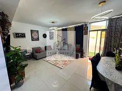 3 Bedrooms | Extended Living Room | L Shaped Garden | Investor Deal | Vacant on Transfer