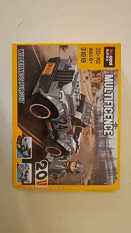 Multifcence Wilderness Pursuit Building Toy Set