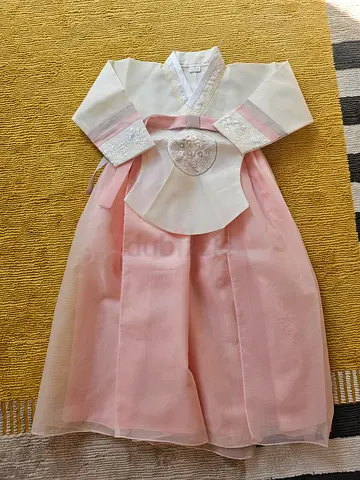 Girls’ Korean Hanbok – 5 Years Old – Brand New