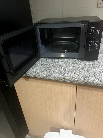 Black and Decker solo microwave for sale