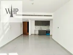 Lavish 1bhk Balcony Open View Parking Free Swimming Pool