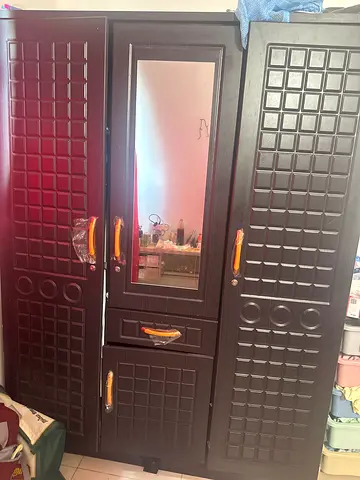 Dark wooden 3-door wardrobe with mirror - good condition