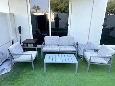 Outdoor furniture aluminum Sofas with Cushions - Light Grey with covers