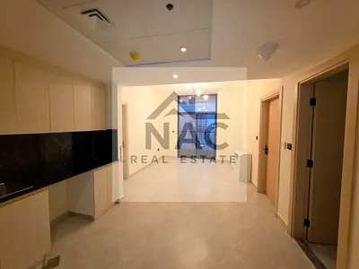 Stunning View, Specious 2 Bedroom, Natural Bright, Ready To Move In.