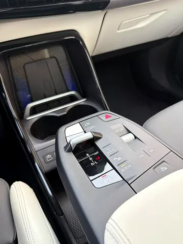 2027 BMW X2 照片 16